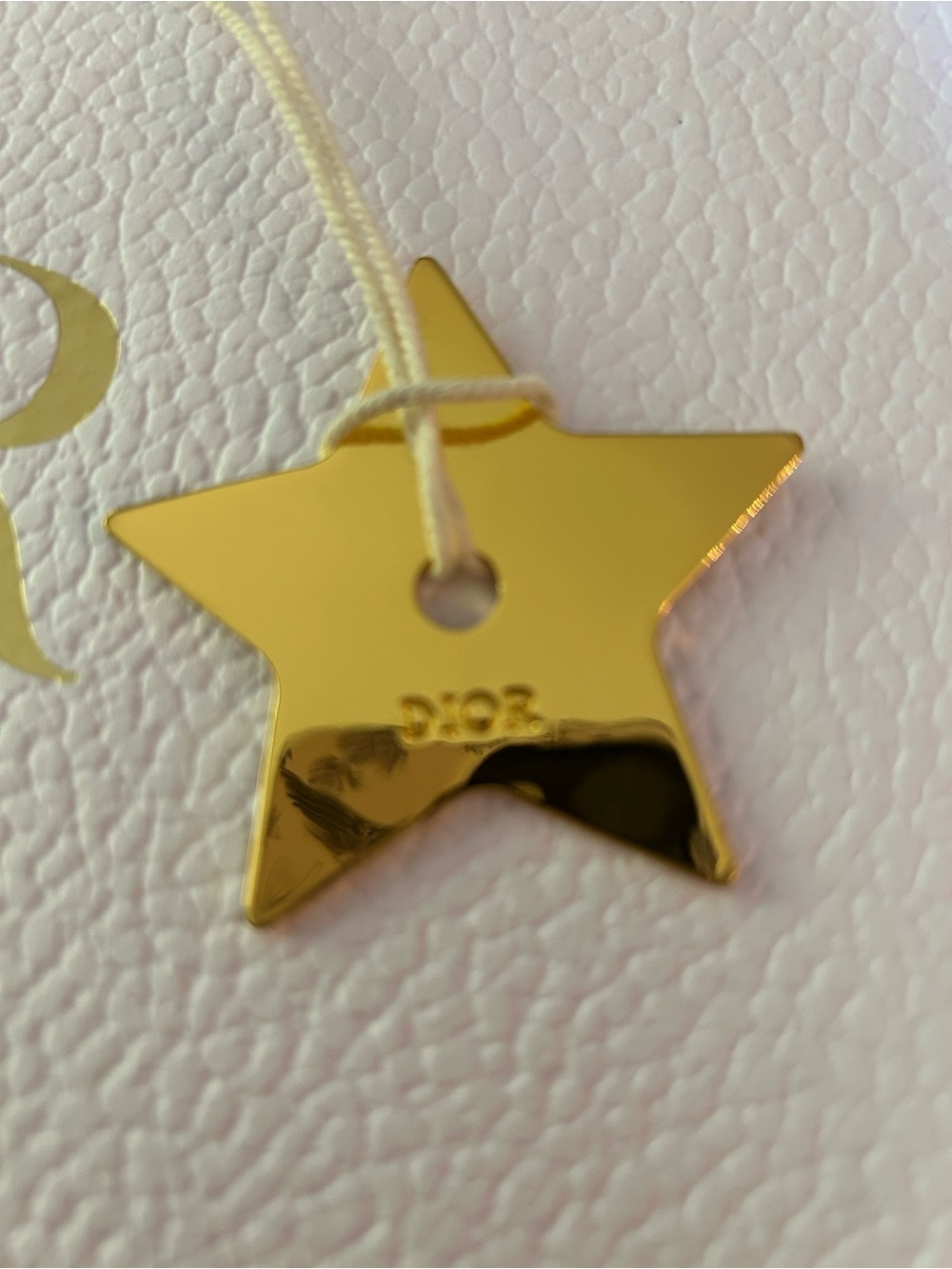 Dior Gold Star Charm on White Textured Bag - Picture 2 of 2